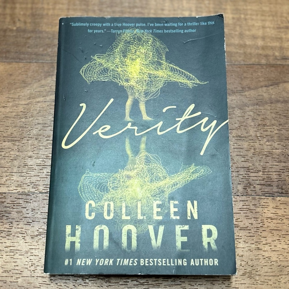 Verity by Colleen Hoover